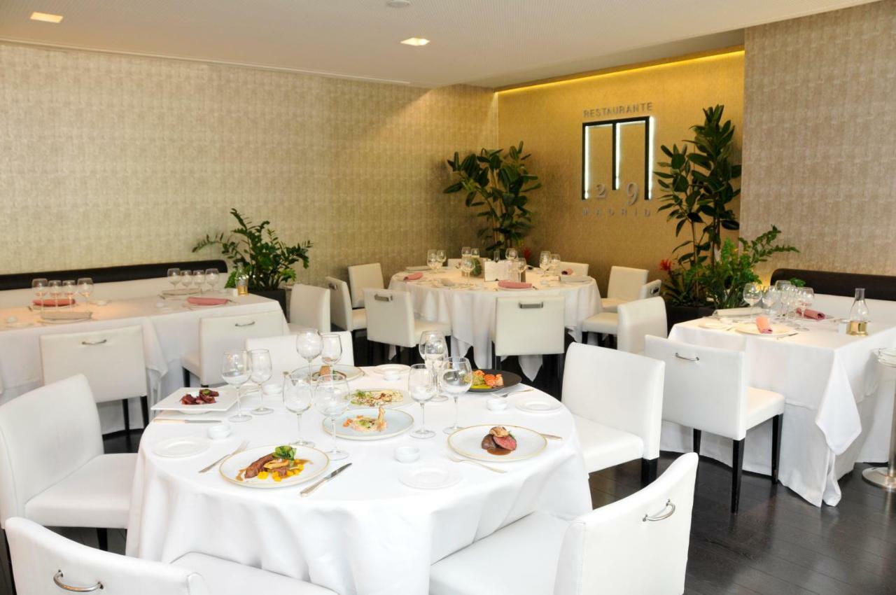 Hotel Miguel Angel Madrid Dış mekan fotoğraf Restaurant "Le Celler"